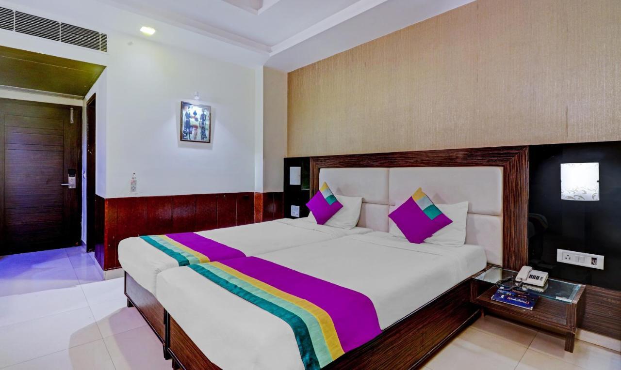 Light House Agra By Park Tree Hotel Luaran gambar