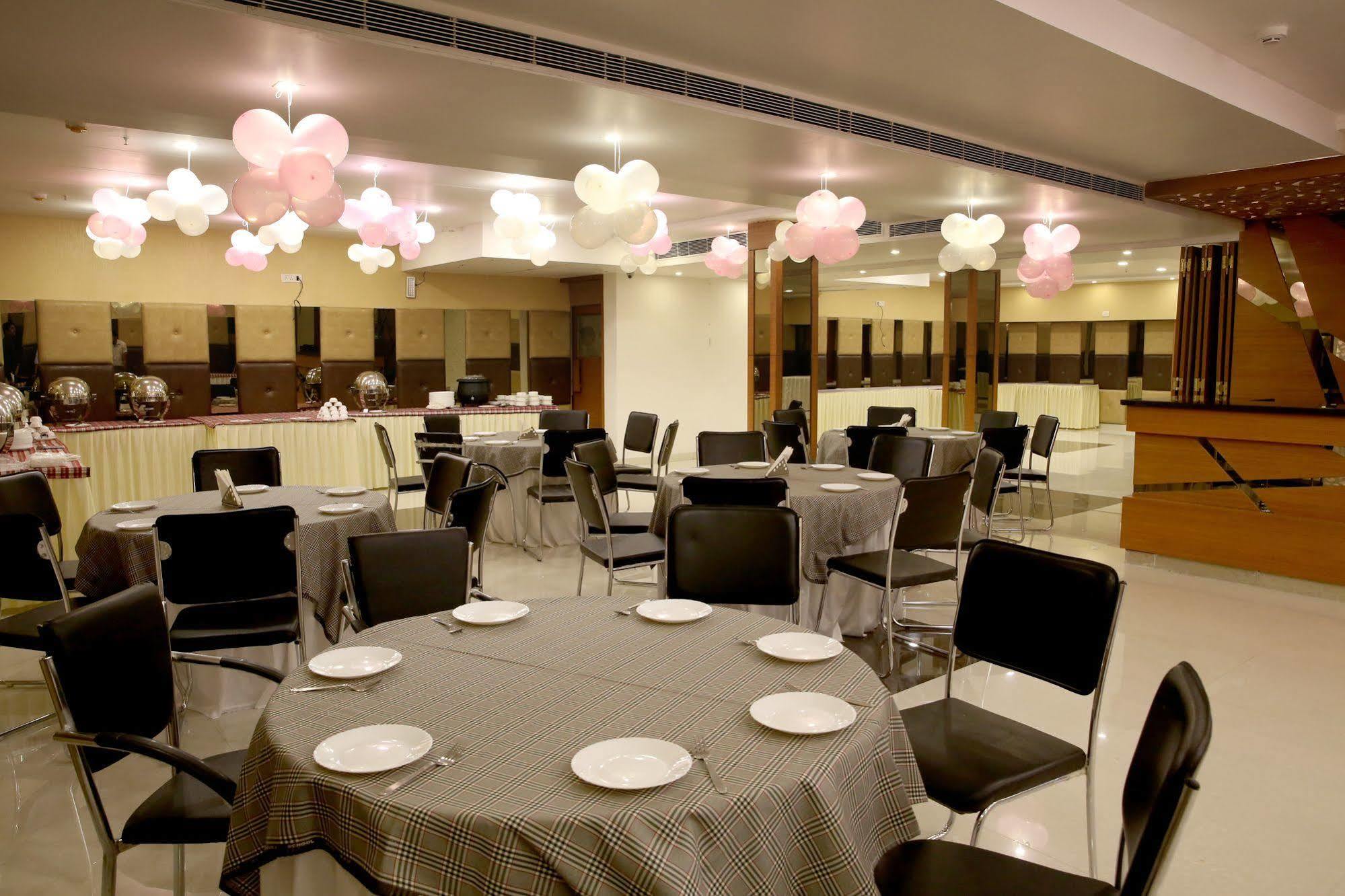 Light House Agra By Park Tree Hotel Luaran gambar